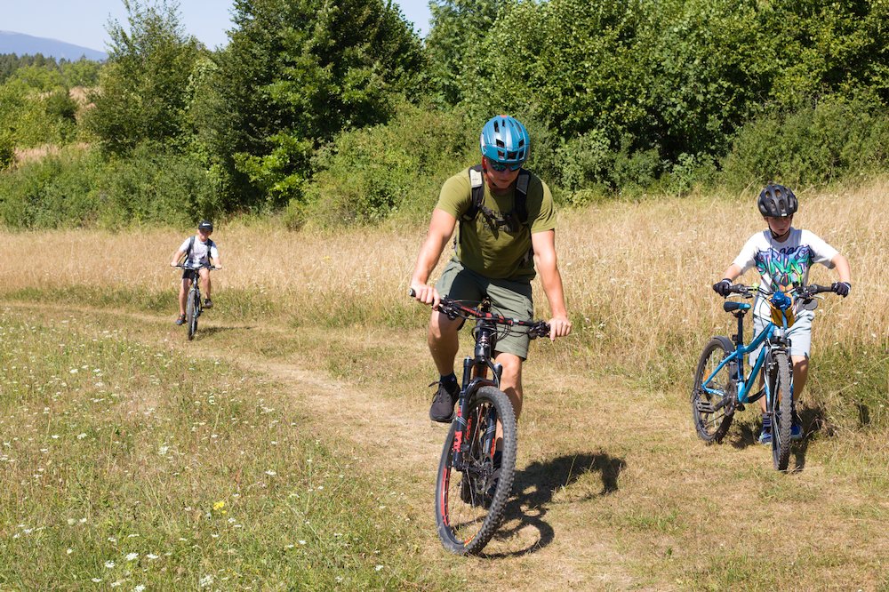 Na bicykloch